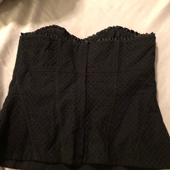 White House / Black Market strapless - Picture 3 of 3